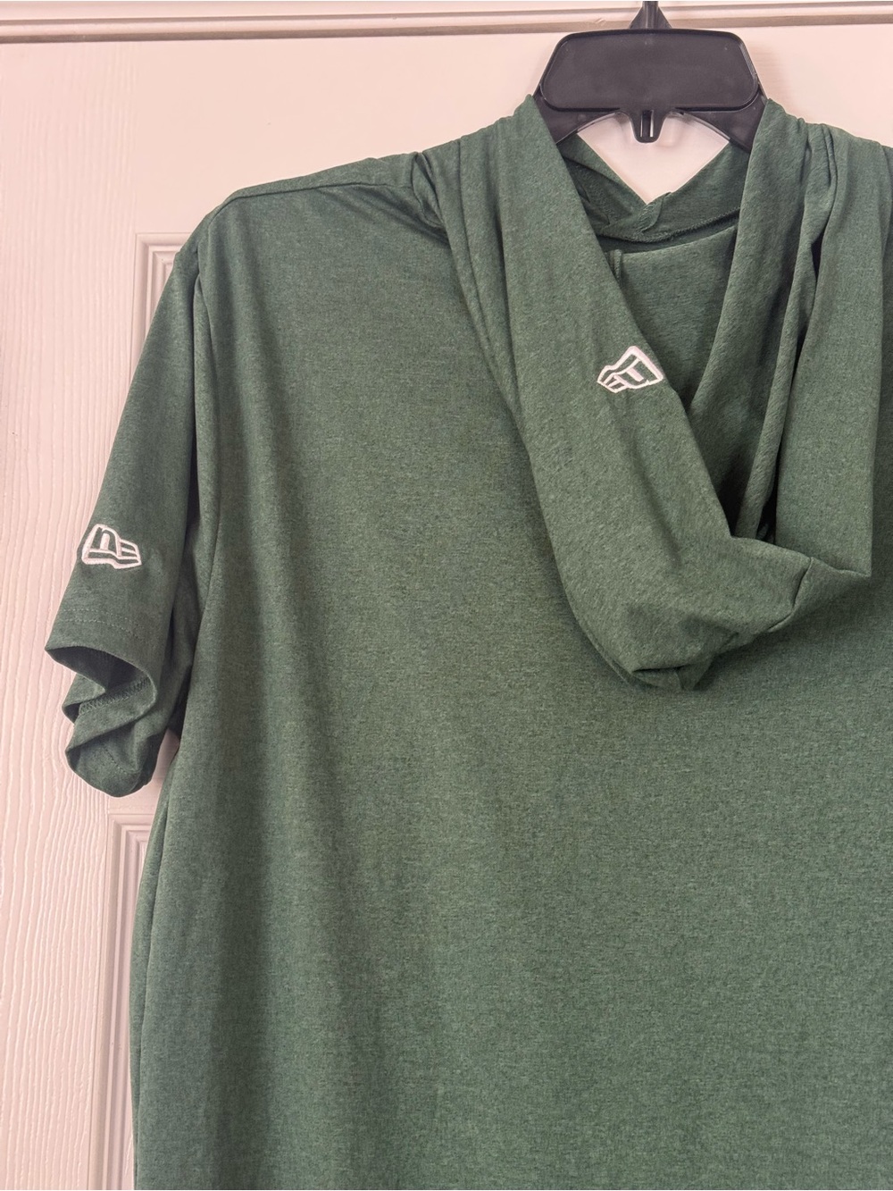 Green Bay Packers short-sleeve hoodie T-shirt manufactured by New Era Large - Picture 5 of 8